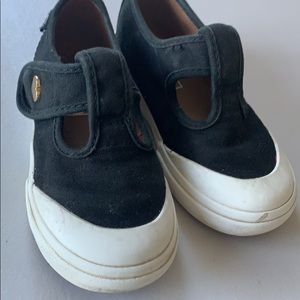 Children’s vans Mary Janes in 8T